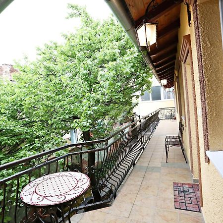 Apartments & Rooms Vienna 오시예크 외부 사진