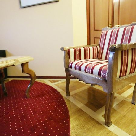 Apartments & Rooms Vienna 오시예크 외부 사진
