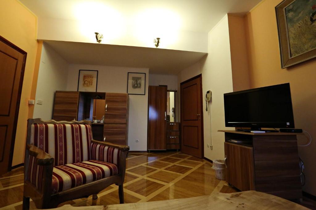 Apartments & Rooms Vienna 오시예크 외부 사진
